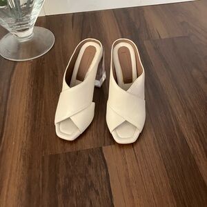 BCBGMaxAzria Off-White Women's Mules